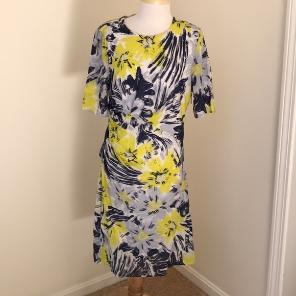 Whistles SZ 10, yellow silk S/S ruched dress.